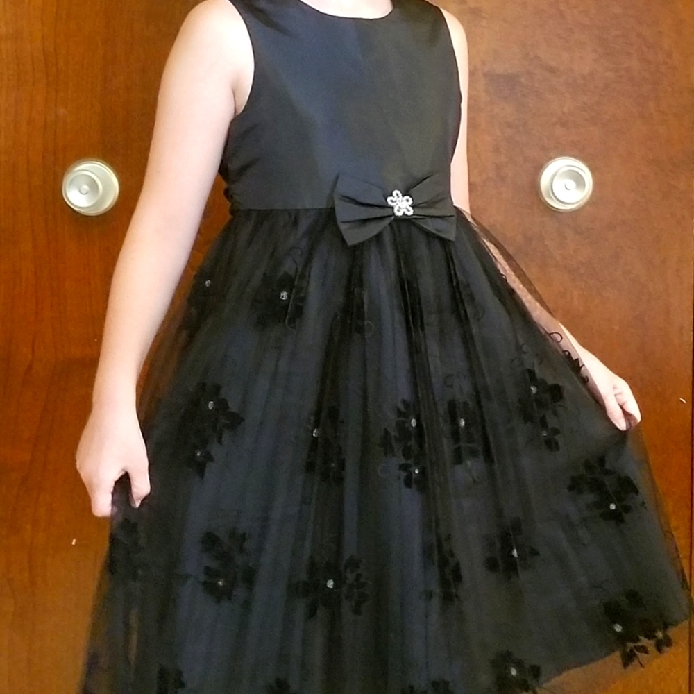 Girls size 10 Cherokee black dress